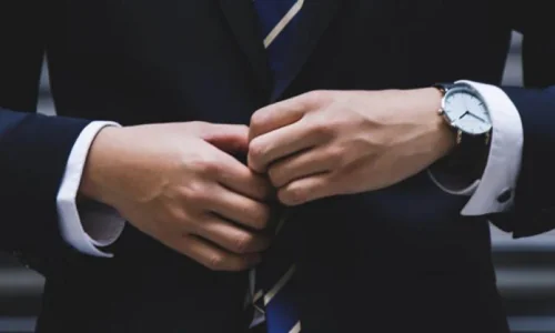 Trọng tài viên là gì? Để trở thành trọng tài viên cần có kinh nghiệm làm việc như thế nào? Quyền và nghĩa vụ của trọng tài viên?