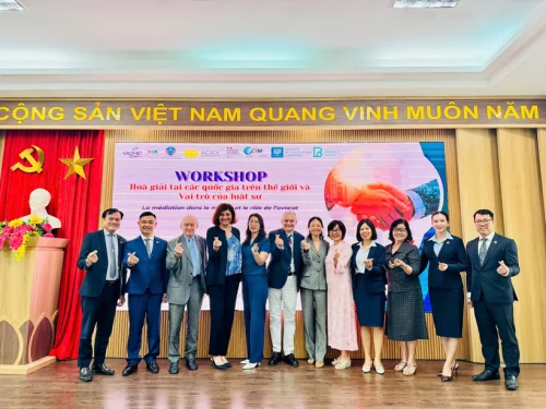 Đà Nẵng: Tọa đàm “Hòa giải tại các quốc gia trên thế giới và vai trò của luật sư”