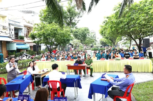 Nâng cao ý thức chấp hành nghĩa vụ quân sự qua phiên tòa giả định tại phường Phú Định, TP.HCM